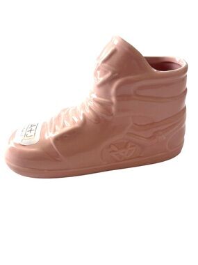 NWT Ceramic Pink High Top Sneaker Planter Vase Pen Holder